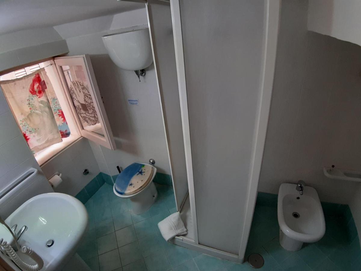Casa Vacanza Niki Apartment กาเอตา ภายนอก รูปภาพ